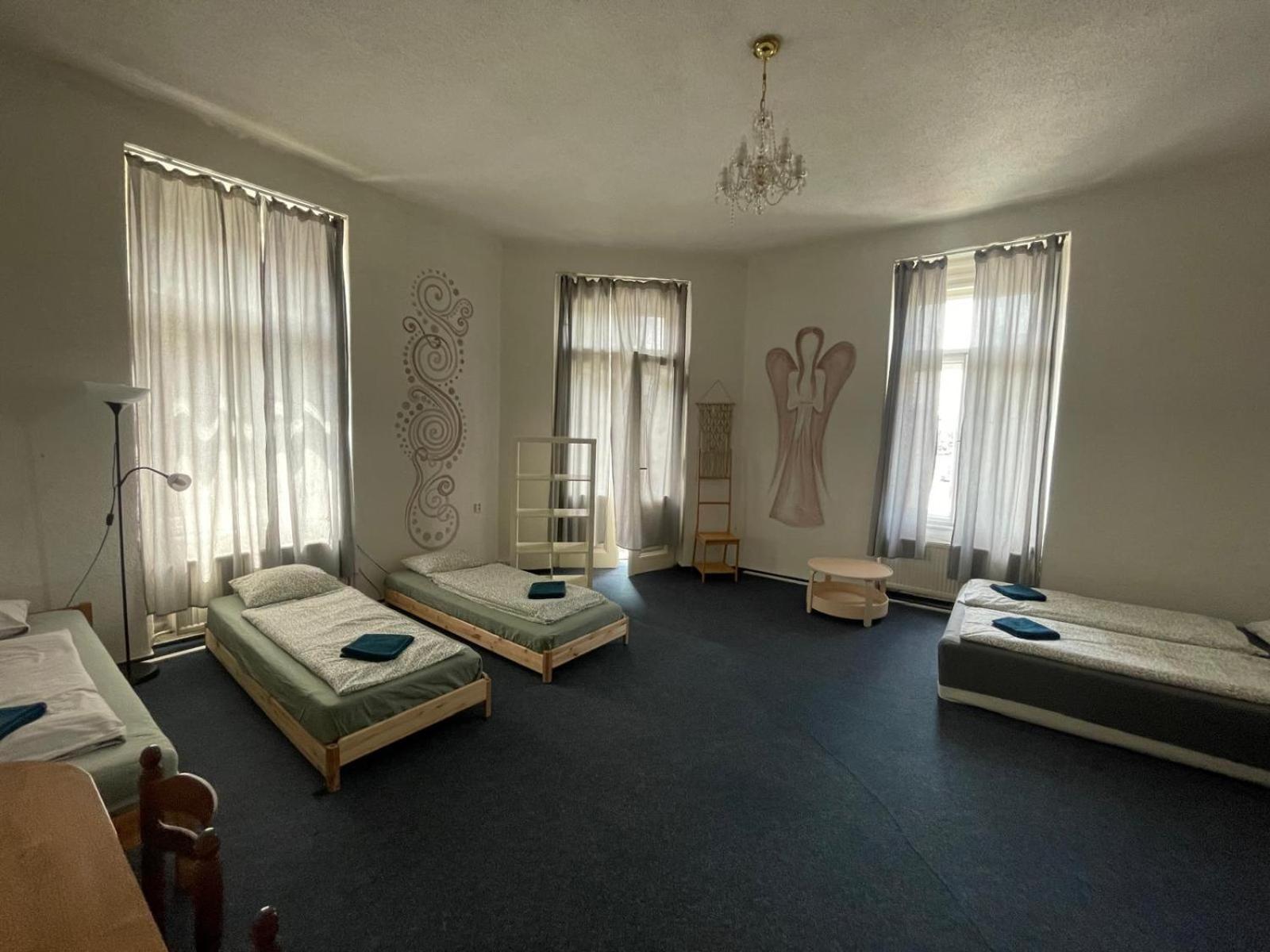 Hostel Moravia Ostrava Quarto foto